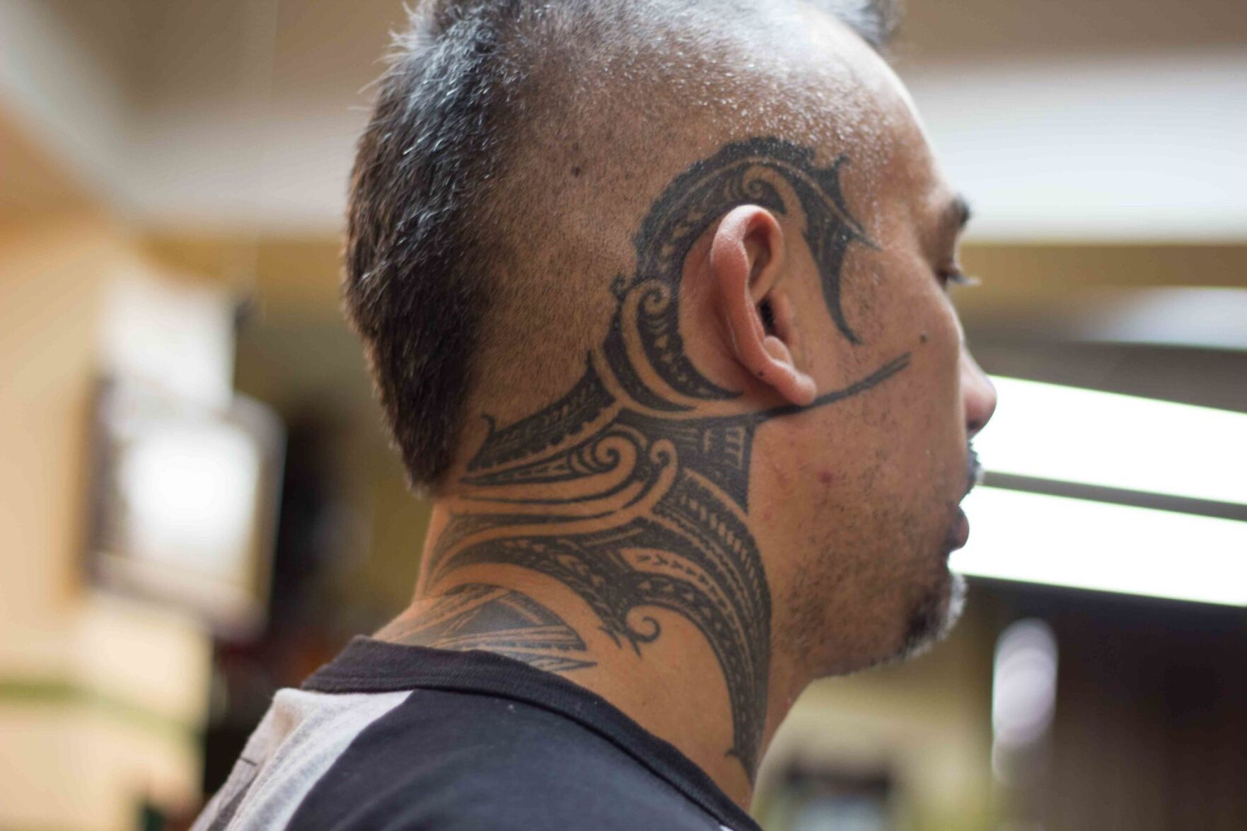 Simple dragon tattoo behind the ear by Brenda Kaye : Tattoos